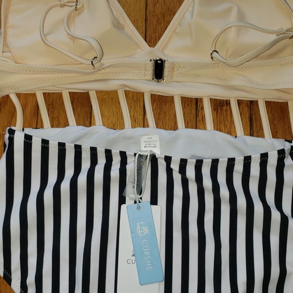 NWT CUPSHE Hi Waisted Backless One-Piece Swimsuit - Picture 9 of 10